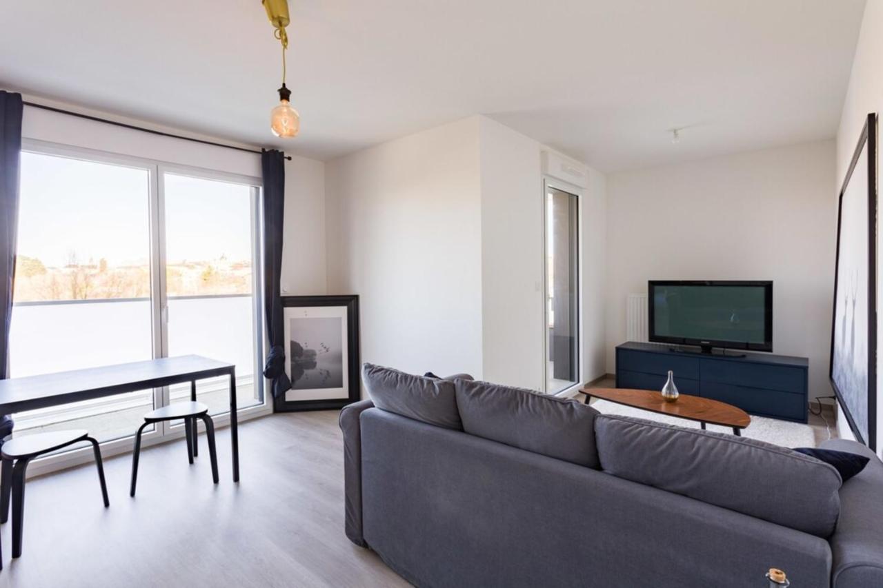 Le Rio, Appartement Avec Terrasse & Parking Ренн Экстерьер фото